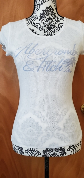 Abercrombie & Fitch Tops - Abercrombie & Fitch Junior's Top  EUC
